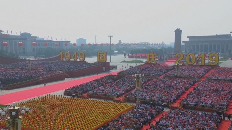 Le défilé marque les 70 ans du régime communiste en Chine