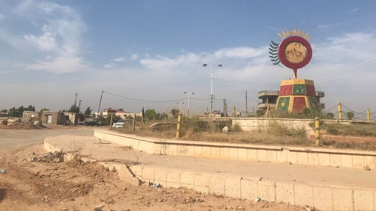 Nous avons conduit dans la ville de Derbasya, dans le nord de la Syrie. 