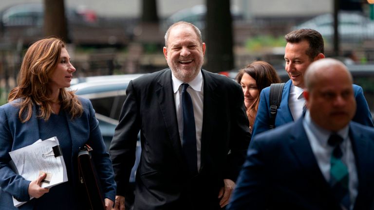 Harvey Weinstein a comparu devant le tribunal de New York vendredi