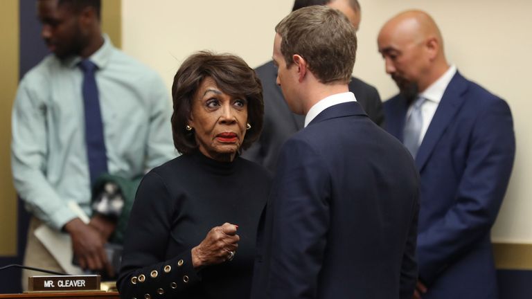 Maxine Waters et Mark Zuckerberg