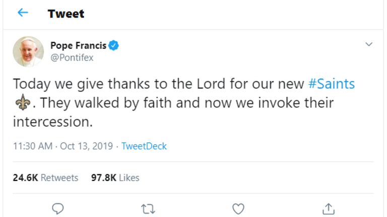 Le pape François a accidentellement tweeté son soutien à l'équipe de la NFL