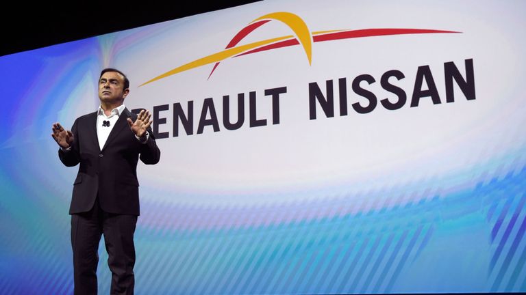 Carlos Ghosn est président des deux sociétés