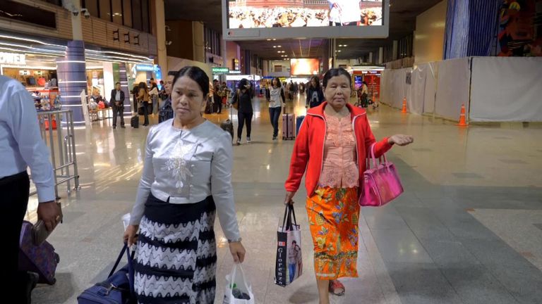 Les mères des condamnés à mort sont venues à Bangkok pour tenter désespérément d'obtenir la grâce du roi