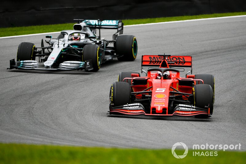 Sebastian Vettel, Ferrari SF90 et Lewis Hamilton, Mercedes AMG F1 W10