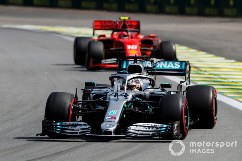 Lewis Hamilton, Mercedes AMG F1 W10 et Charles Leclerc, Ferrari SF90 