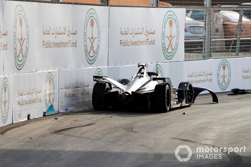 Sam Bird, Virgin Racing, Audi e-tron FE06, voiture après laccident 