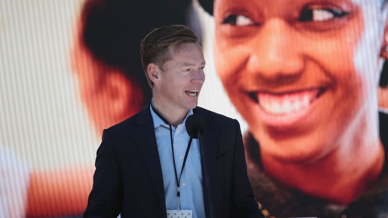 CHICAGO, IL - 4 JUIN: Chris Kempczinski, président de McDonald's aux États-Unis, lors du dévoilement du nouveau siège social de McDonald's lors d’une cérémonie d’inauguration le 4 juin 2018 à Chicago, dans l’Illinois. Le siège de la société est de retour dans la ville, qu’elle a quitté en 1971, en provenance de la banlieue de Oak Brook. Environ 2 000 personnes travailleront à partir du bâtiment. (Photo de Scott Olson / Getty Images)