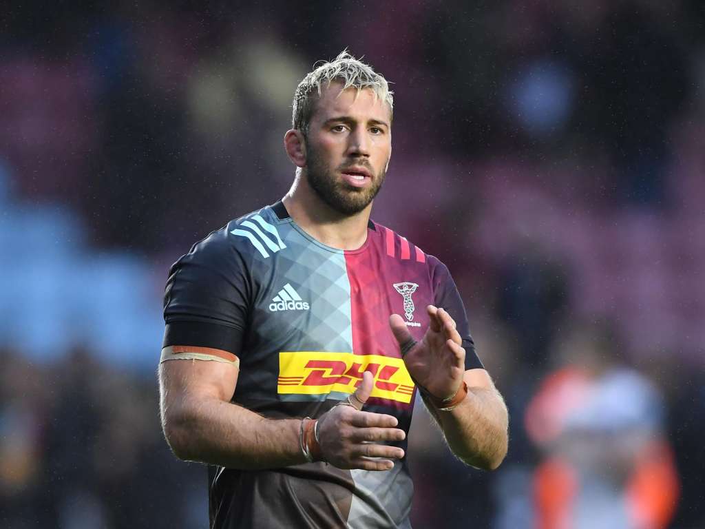 Les violations du plafond salarial chez les Saracens mettent le rugby dans une "situation dangereuse", déclare le capitaine des Harlequins, Chris Robshaw