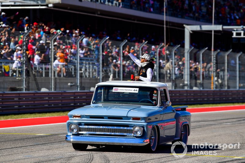 Lewis Hamilton, Mercedes AMG F1, dans la parade des pilotes