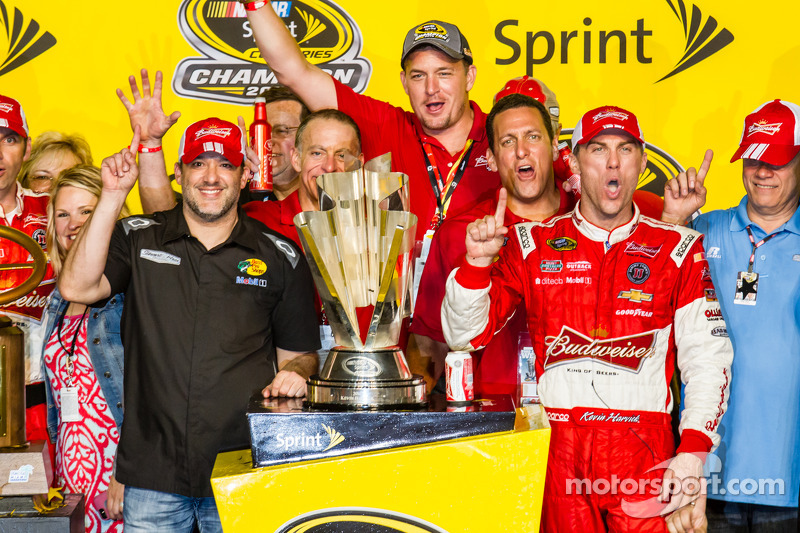 Champions 2014 - Kevin Harvick et Stewart-Haas Racing
