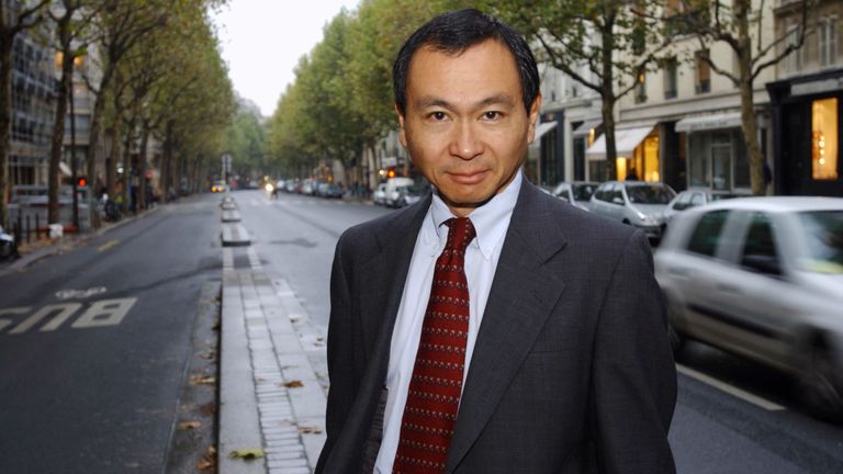 Francis Fukuyama photographié à Paris en 2002
