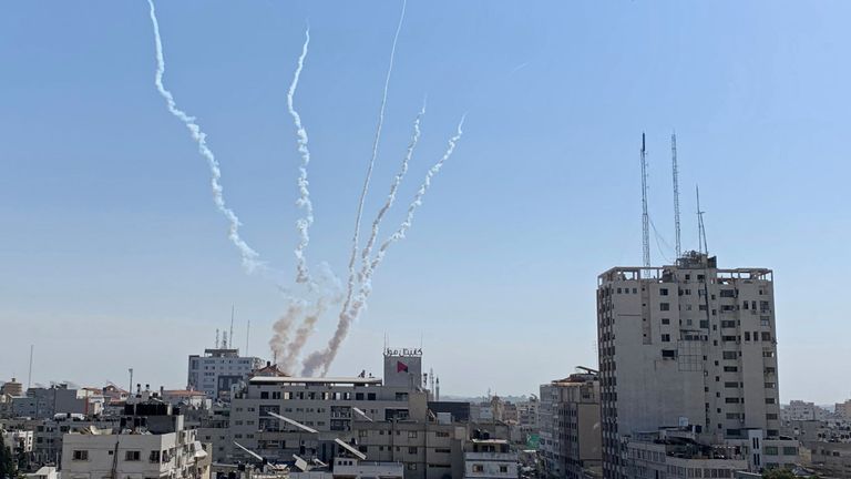 Des roquettes sont tirées de Gaza vers Israël