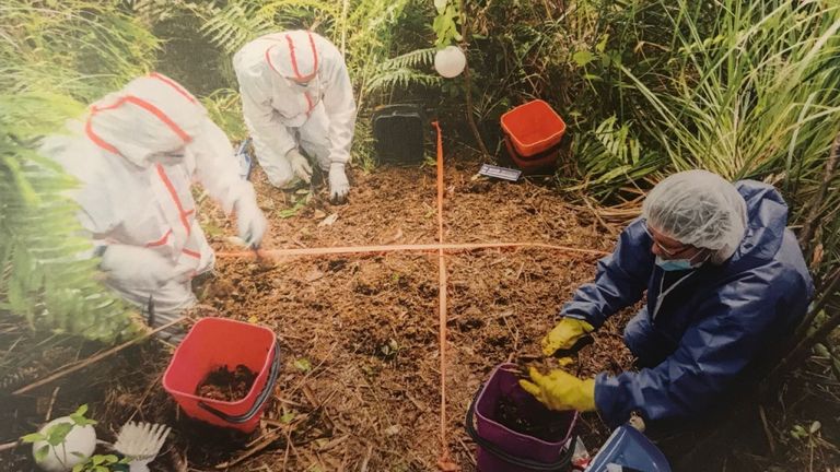 La police a retrouvé Grace Millane enterrée dans une valise dans les Waitakere Ranges, près d'Auckland, en Nouvelle-Zélande