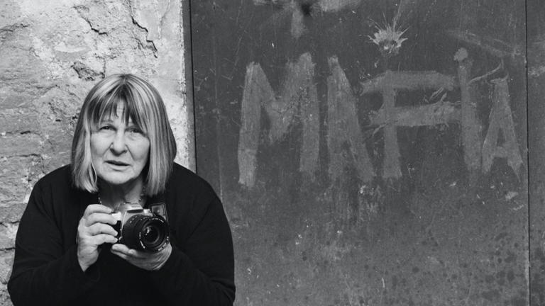 Tournage de la mafia. Entretien avec Kim Longinotto. Pic: Letizia Battaglia
