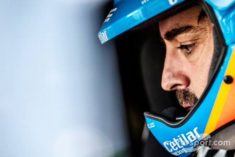 # 205 Toyota Gazoo Racing Toyota Hilux: Fernando Alonso
