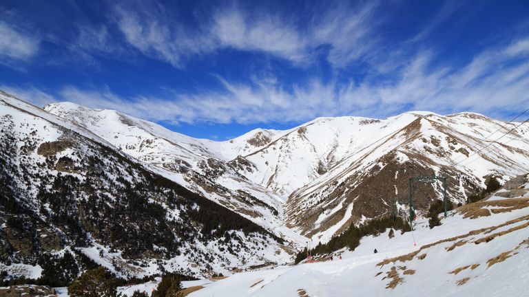 Pics de montagne près de Vall de Nuria, Pyrénées.