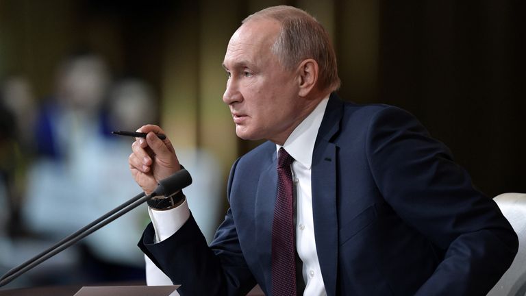Le président russe Vladimir Poutine s'exprime lors de sa conférence de presse annuelle à Moscou le 19 décembre 2019 (photo d'Alexey NIKOLSKY / SPUTNIK / AFP) (photo d'ALEXEY NIKOLSKY / SPUTNIK / AFP via Getty Images)