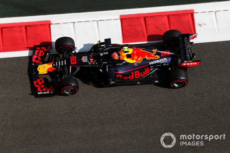 5: Alexander Albon, Red Bull RB15, 135.682