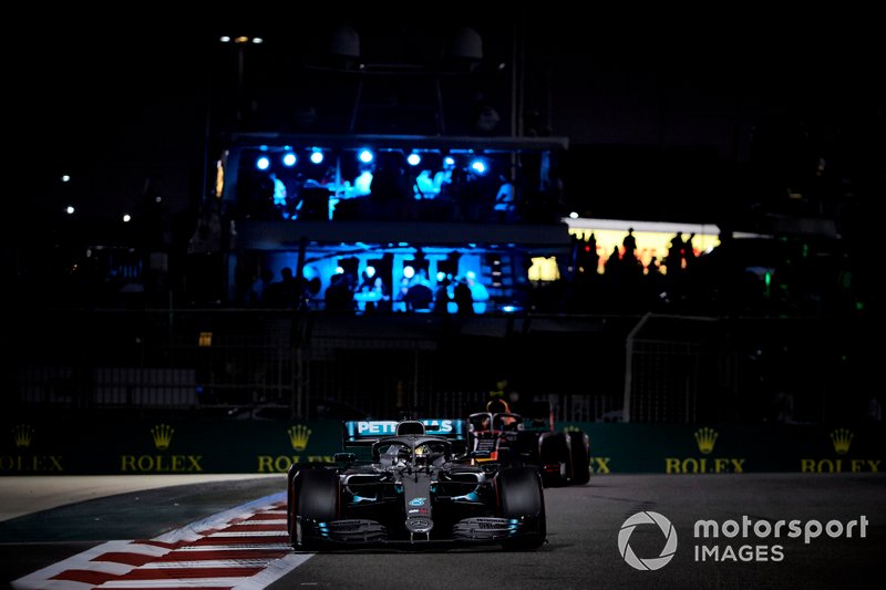 1: Lewis Hamilton, Mercedes AMG F1 W10, 134.779