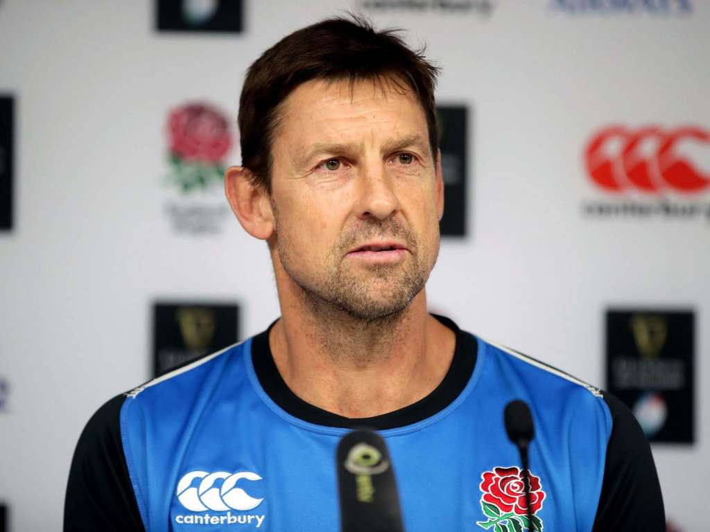 L'ancien entraîneur de l'attaque de l'Angleterre Scott Wisemantel rejoint l'équipe australienne avec Dave Rennie