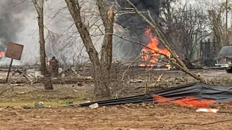 Cinq personnes sont décédées après qu'un avion s'est écrasé en Louisiane. Photo: Mandi A Kestler