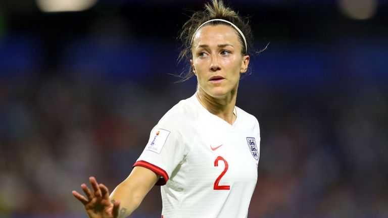 Lucy Bronze, d’Angleterre, réagit lors du dernier match de la Coupe du Monde de la FIFA, FIFA, France entre la Norvège et l’Angleterre, au Stade Oceane le 27 juin 2019 au Havre, en France