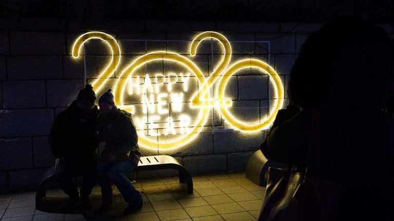 Les gens se préparent à célébrer la nouvelle année à Séoul