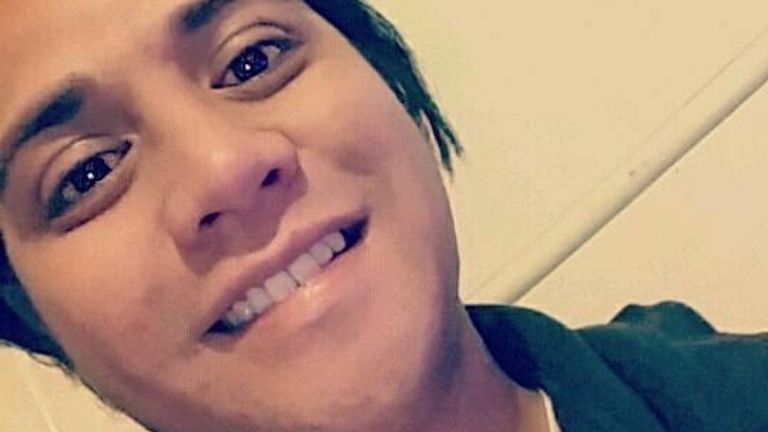 Tipene Maangi, 24 ans, est porté disparu après l'éruption volcanique. Pic: Facebook