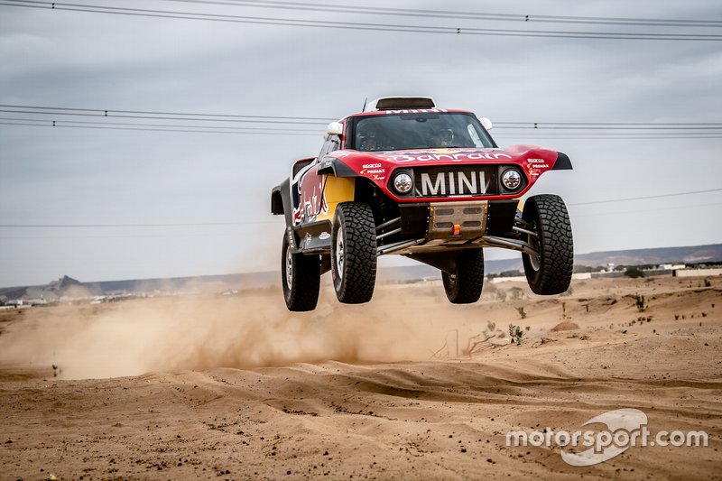 # 305 JCW X-Raid Team: Carlos Sainz, Lucas Cruz