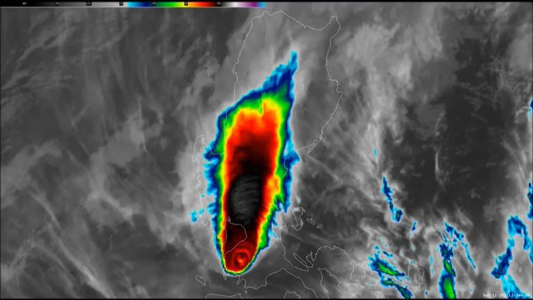 La vidéo satellite montre l'ampleur de l'éruption