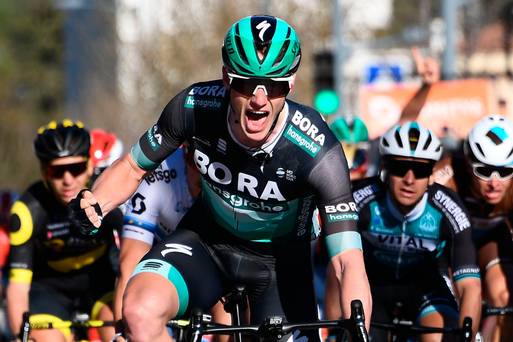 Trois fois de suite pour Sam Bennett alors qu’il remporte une autre étape dans une fin palpitante au BinckBank Tour