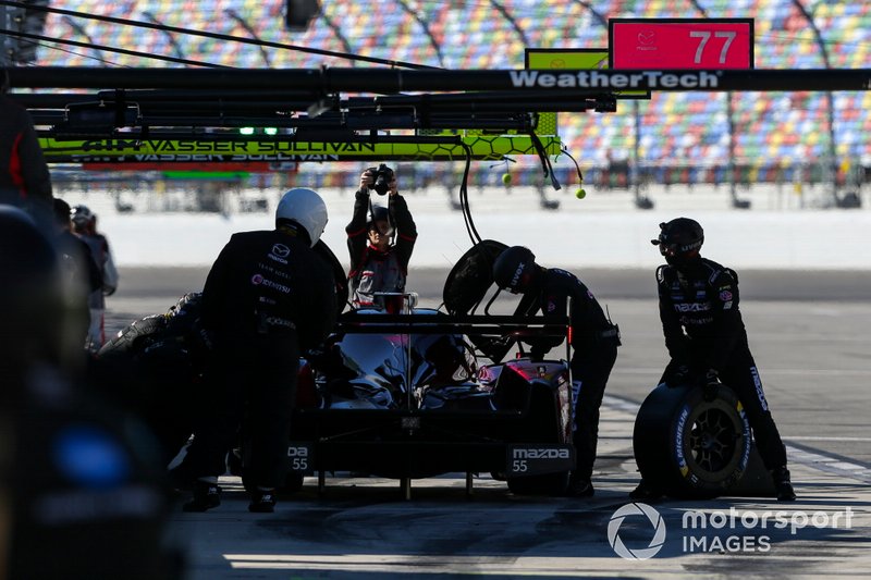 # 55 Mazda Team Joest Mazda DPi, DPi: Jonathan Bomarito, Harry Tincknell, Ryan Hunter-Reay, Pit Stop