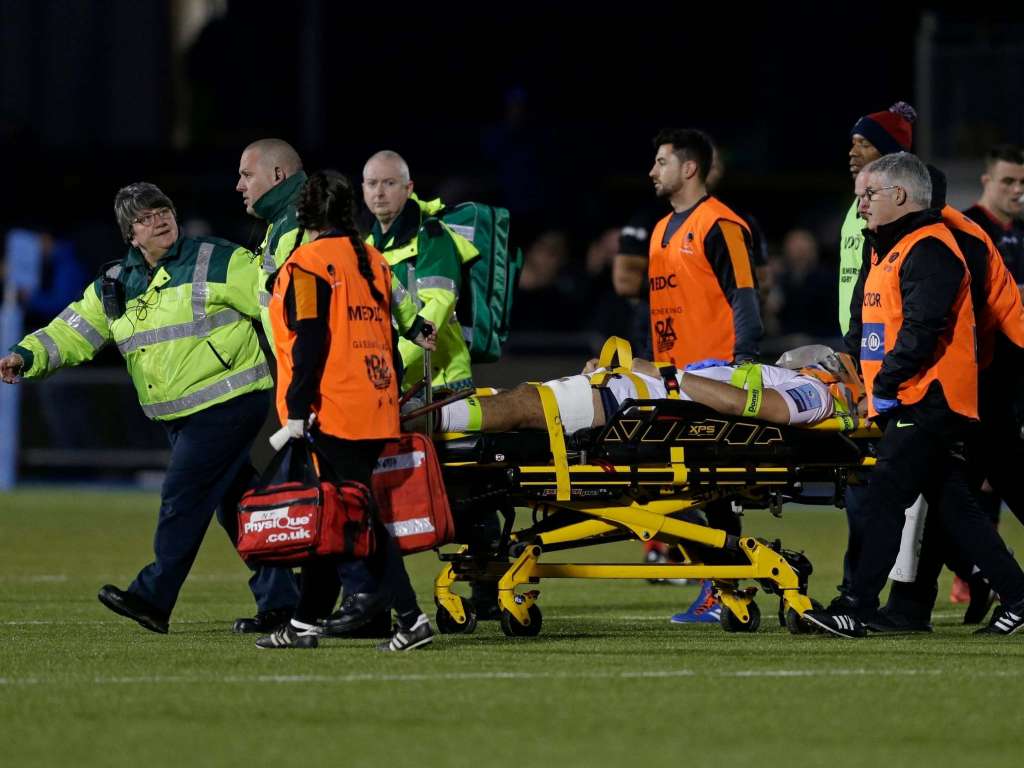Michael Fatialofa: Le joueur de rugby de Worcester a «  amélioré la circulation de l’air dans sa poitrine et les mouvements d’une jambe  »