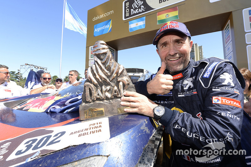 Stéphane Peterhansel, 7 victoires (plus 6 en Moto)