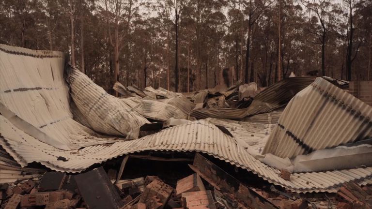 Une maison paralysée par les incendies en Nouvelle-Galles du Sud