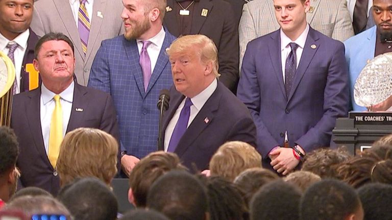 Le président américain Donald Trump a pu se moquer de son procès imminent de destitution.