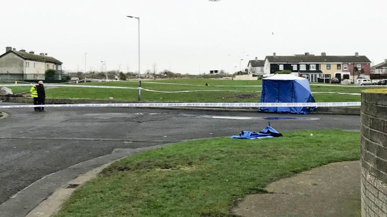 Des membres humains ont été trouvés dans un sac à la jonction de Moatview Gardens et Moatview Drive mardi soir