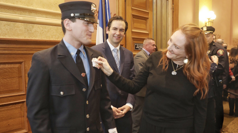 Patti Scialfa a publié sur Instagram en août qu'elle était fière du cœur courageux de son fils. Twitter: Steven Fulop
