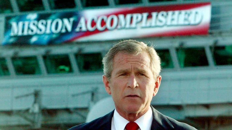 George Bush a déclaré & quot; mission accomplie & quot; en Irak prématurément