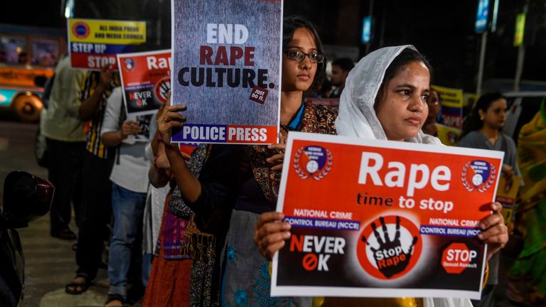 Inde: manifestation contre le viol