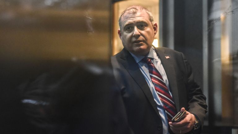 Lev Parnas est un associé de Rudy Giuliani