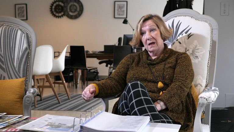 Terri Simpson dit que l'avenir est `` effrayant '' pour de nombreux Britanniques vivant en France