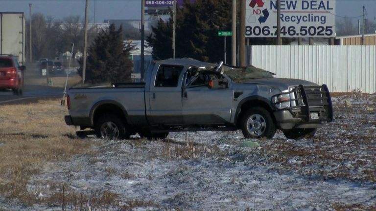 Des travailleurs d'urgence ont été tués à Lubbock, au Texas, à la suite d'un accident de la route