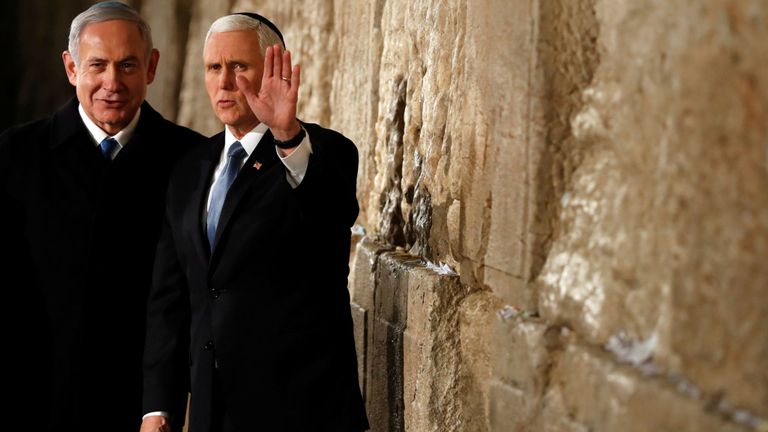 Mike Pence et Benjamin Netanyahu au Mur occidental