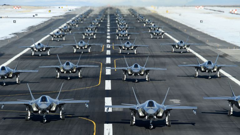 Des avions F-35A se forment lors d'un exercice à la Hill Air Force Base, Utah