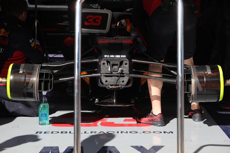 Détail avant du Red Bull Racing RB16