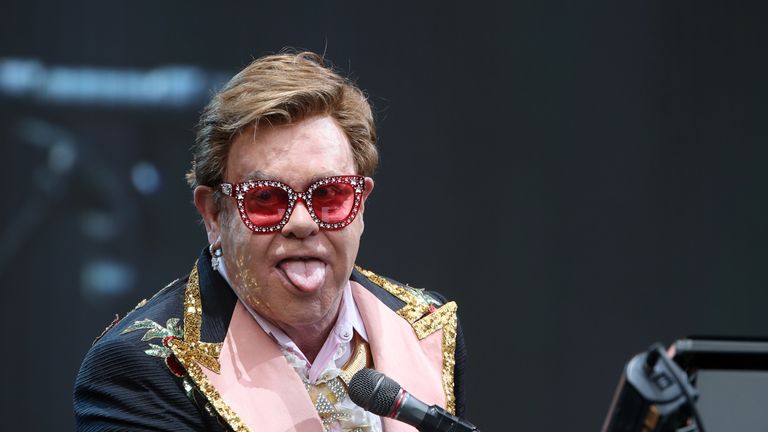 AUCKLAND, NOUVELLE-ZÉLANDE - 16 février: Elton John effectue au Mt Smart Stadium le 16 février 2020 à Auckland, Nouvelle-Zélande. (Photo de Dave Simpson / WireImage)