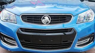 Un nouveau véhicule Holden est en vente chez un concessionnaire à Thebarton le 30 juillet 2013 à Adélaïde, en Australie.