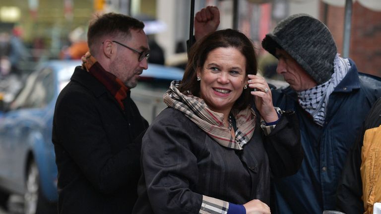 Mary Lou McDonald du Sinn Fein dit qu'elle pourrait être le prochain Premier ministre irlandais