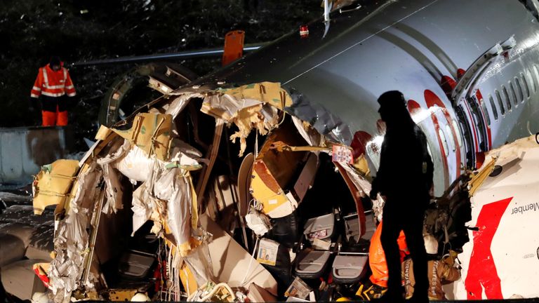L'intérieur du fuselage semble être complètement détruit